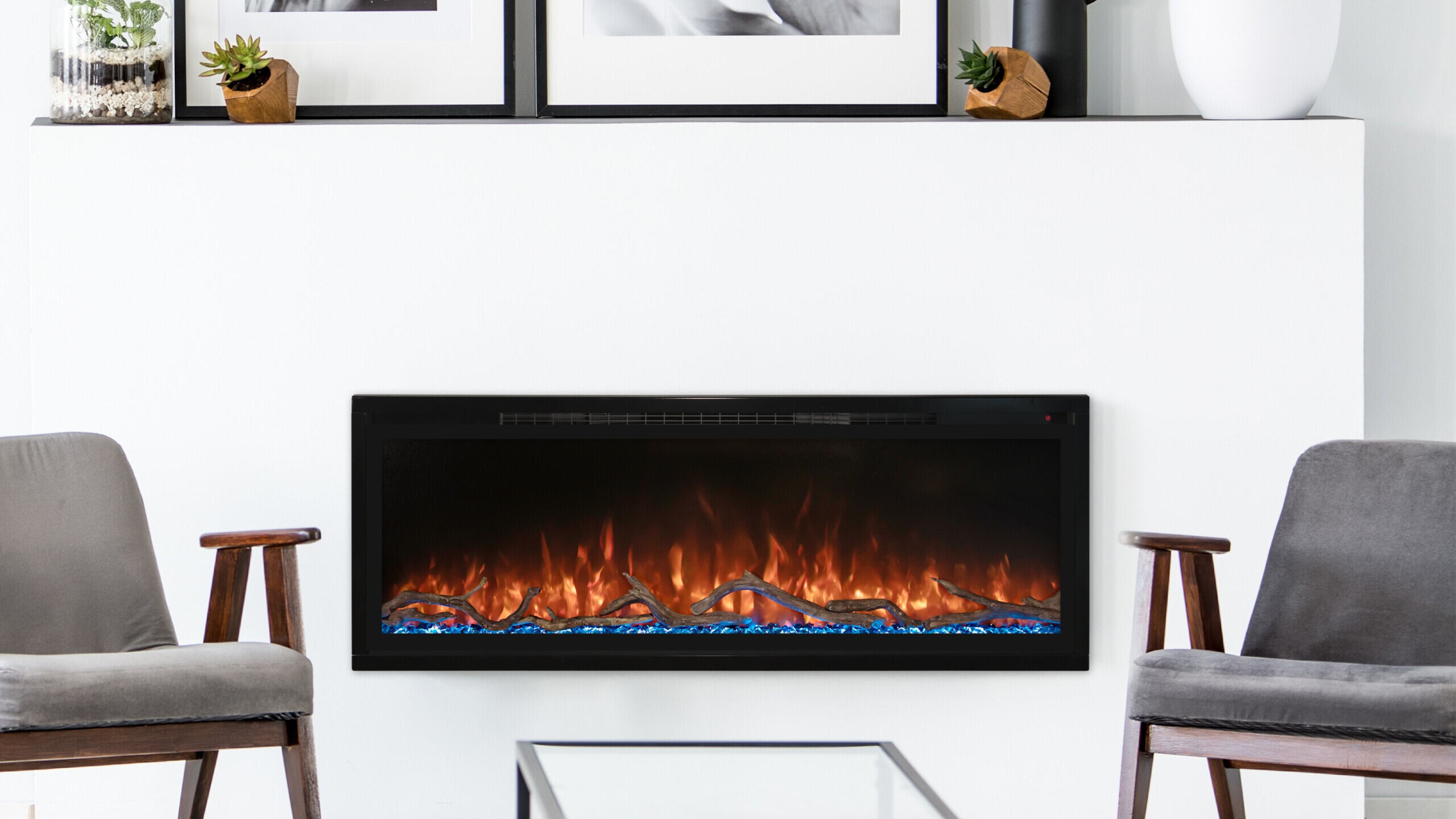 Modern Flames Spectrum Slimline product shot with blue ember bed